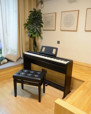 羅蘭電鋼琴 讓學(xué)琴告別“苦旅”，開啟音樂探索的樂趣之旅